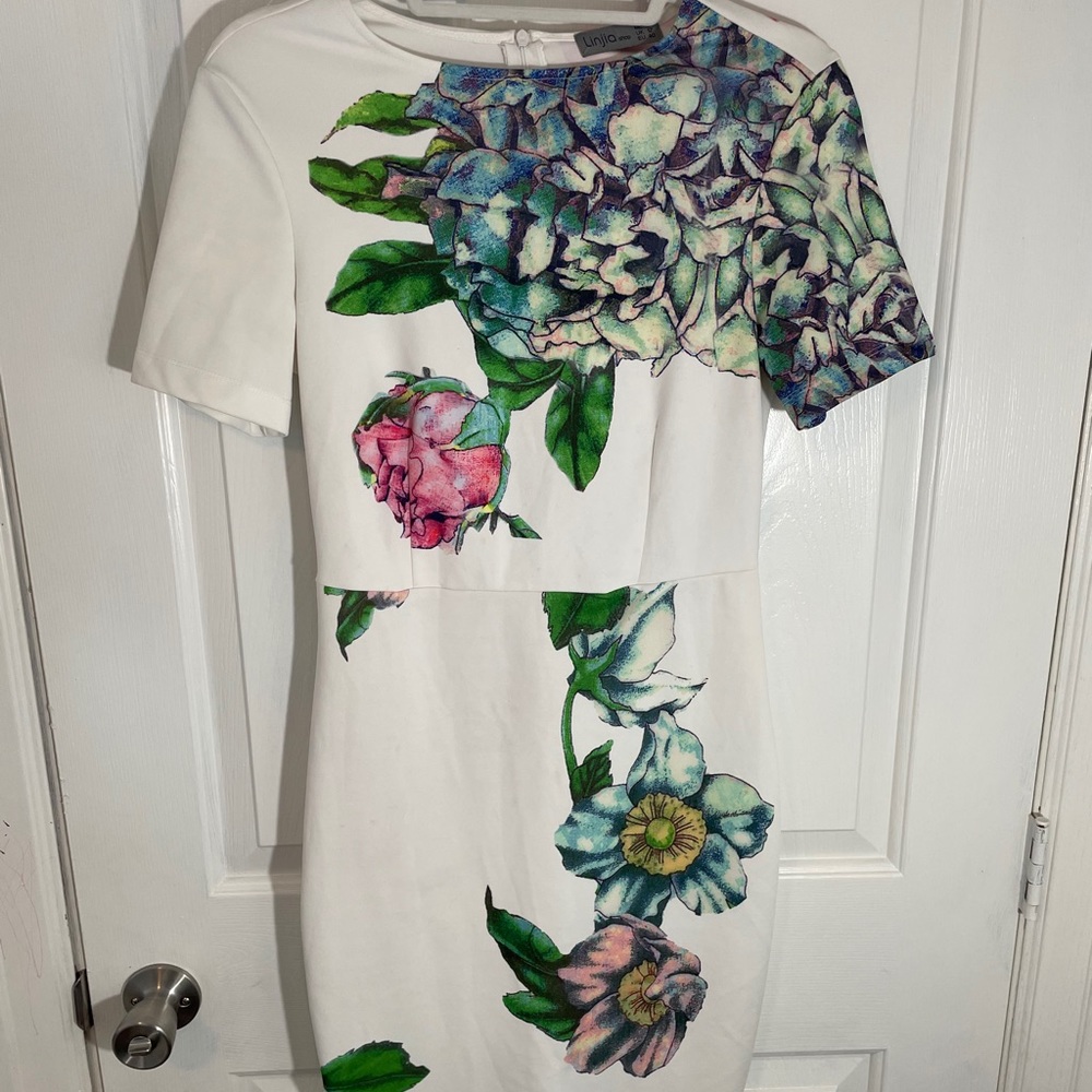 Knee length gorgeous flower fitted dress